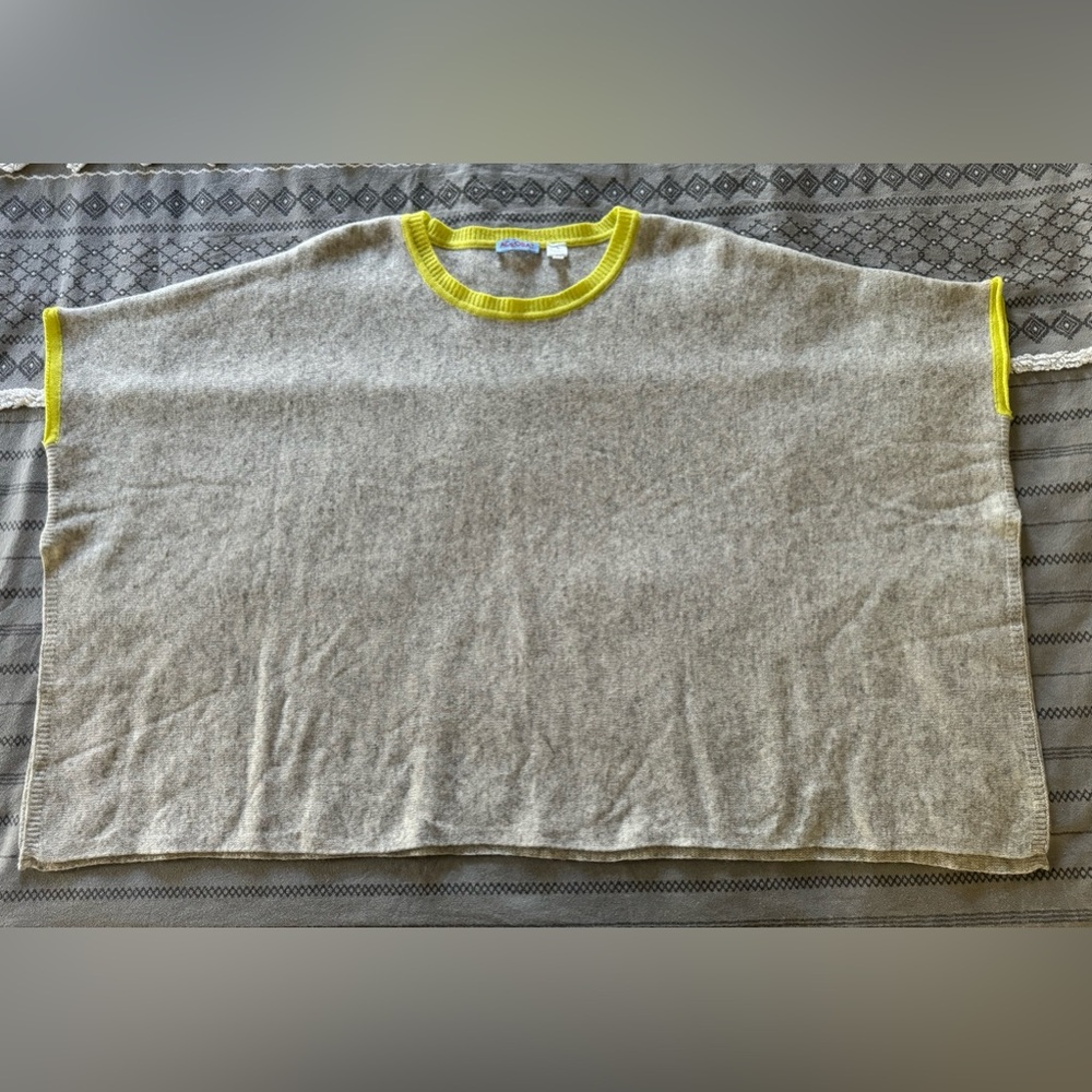 Acrobat cashmere wool blend gray cropped sweater poncho women M L - Picture 7 of 7